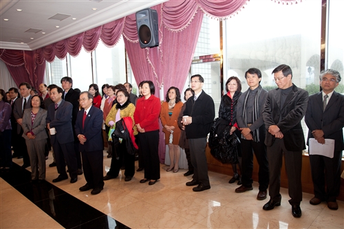 本校舉行新春團拜茶會及新設單位主管布達典禮。