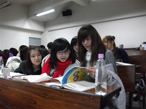 「校園與社區服務學習」課程，編輯「友善地圖」，嘉惠肢障同學。