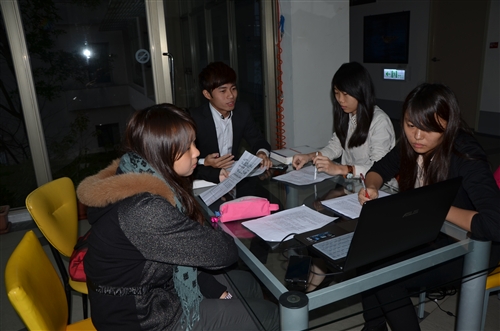 蘭陽校園住宿學院（Residential College)：自發學習