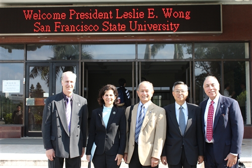 美國姊妹校舊金山州立大學校長等一行4人蒞校參訪。