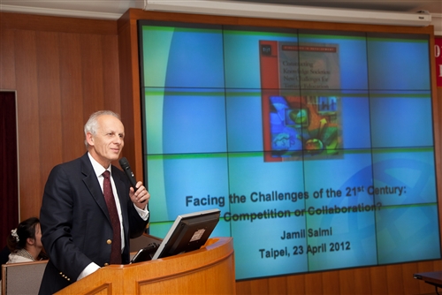 國際高等教育大師Jami Salmi蒞校演講：「Facing the Challenges of the 21st Century：Competition or Collaboration？」。