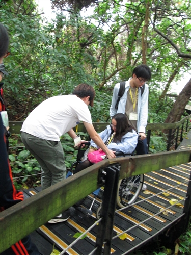 校園與社區服務學習：「有愛無礙芝山岩生態之旅」。