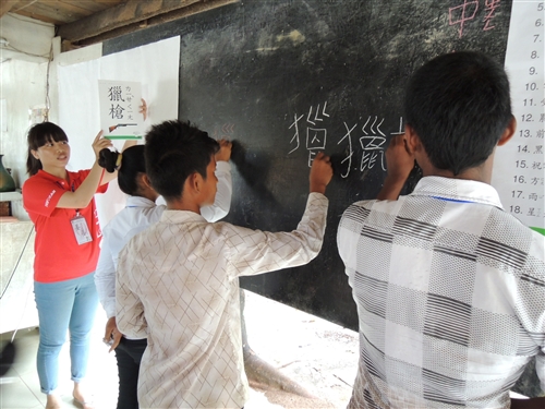 本校「柬埔寨服務學習團」再出發，第3年、第6次赴海外定點服務。