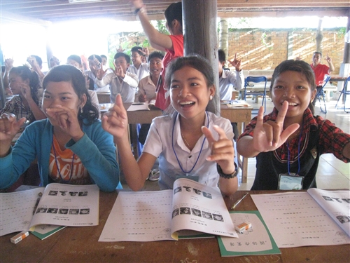 本校「柬埔寨服務學習團」再出發，第3年、第6次赴海外定點服務。