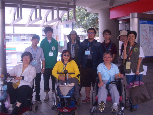 校園與社區服務學習：「有愛無礙芝山岩生態之旅」。