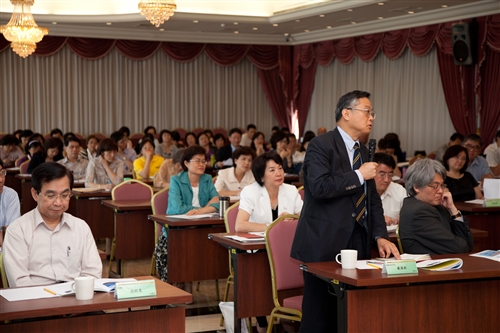 國際高等教育大師Jami Salmi蒞校演講：「Facing the Challenges of the 21st Century：Competition or Collaboration？」。