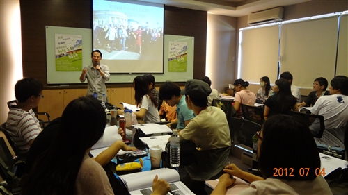 「第四屆歐洲聯盟夏季研習班：歐洲模式的典範」與「第一屆俄羅斯文化與社會體驗夏季研習班」在淡水校園舉行。