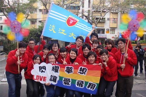 「閃耀、夢想、Love讓愛飛翔」本校寒假服務隊再出發！