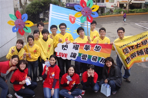 「閃耀、夢想、Love讓愛飛翔」本校寒假服務隊再出發！