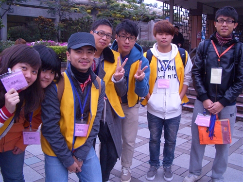 校園與社區服務學習：「有愛無礙萬華剝皮寮之行」。