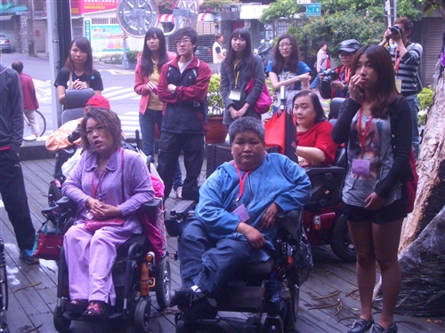 校園與社區服務學習：「有愛無礙芝山岩生態之旅」。