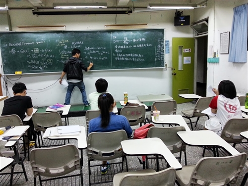 境外生課業輔導加強班