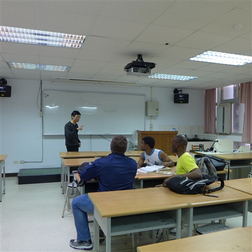 境外生課業輔導加強班