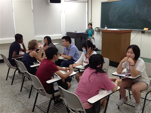 世界大不同─102學年度「境外生多元文化與適應處遇」系列活動