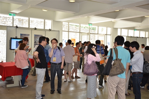 理學院舉辦「第六屆世界華人理論及計算化學研討會」。