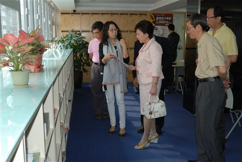 張校長率團出席香港校友會舉辦之本校63週年校慶慶祝大會活動。