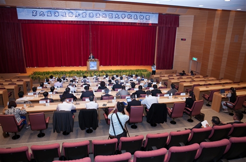 「海峽兩岸暨港澳地區大學校長論壇」於本校蘭陽校園舉行首場論壇。