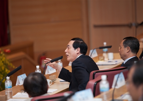 「海峽兩岸暨港澳地區大學校長論壇」於本校蘭陽校園舉行首場論壇。