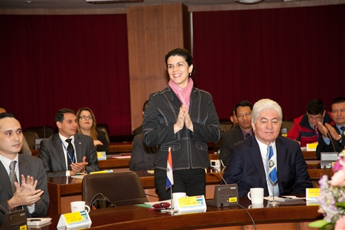 本校跨國遠距「亞洲研究所數位學習碩士在職專班」舉辦開學與歡迎茶會。