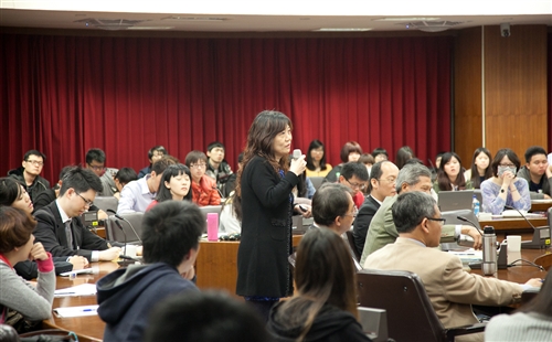 卜睿哲博士專題演講談「面對中國大陸：台灣未來的挑戰」。