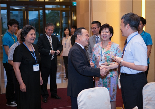 「海峽兩岸暨港澳地區大學校長論壇」於本校蘭陽校園舉行首場論壇。