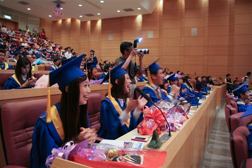 蘭陽校園舉行第5屆畢業典禮。