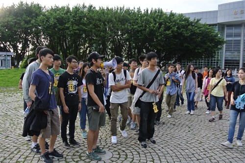 為讓大一新生快速上手大學課程，理學院舉辦數學營。