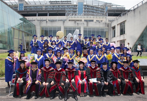 蘭陽校園舉行第5屆畢業典禮。