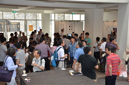 理學院舉辦「第六屆世界華人理論及計算化學研討會」。