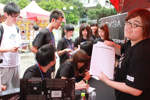 物理系擴大舉辦物理週歡慶50週年系慶。