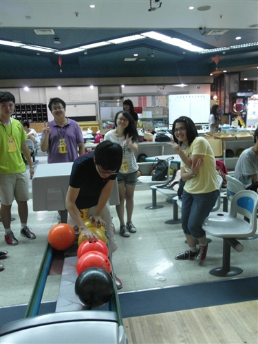 為讓大一新生快速上手大學課程，理學院舉辦數學營。