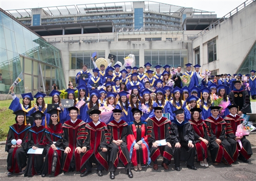 蘭陽校園舉行第5屆畢業典禮。