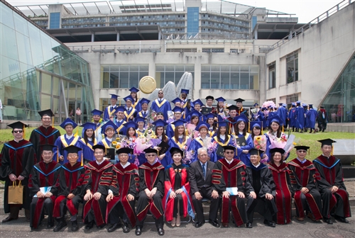 蘭陽校園舉行第5屆畢業典禮。