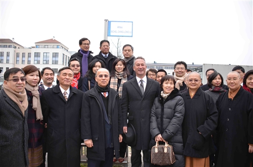 法文系傑出系友榮獲法國道路命名殊榮。