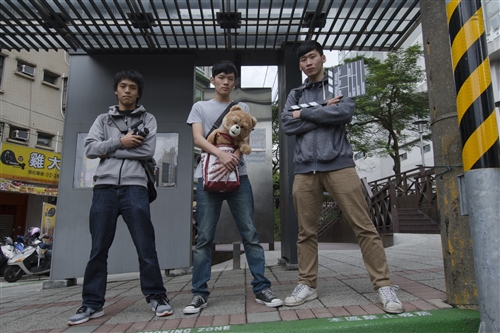 運管系「CU ONE」團隊榮獲HiNet光世代微電影校園組冠軍。