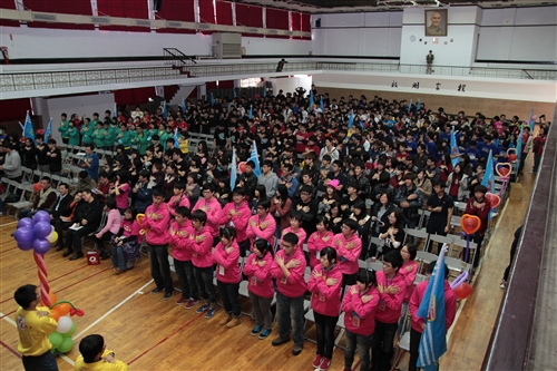 2013年學生寒假服務隊授旗出發！