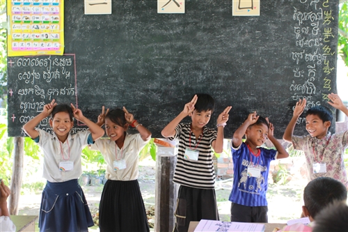 本校「柬埔寨服務學習團」7度赴柬國服務。