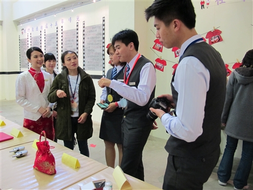 親善大使團歡慶祝15週年團慶。