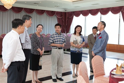 日本同志社大學校長村田晃嗣蒞校訪問。