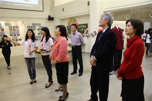 親善大使團歡慶祝15週年團慶。