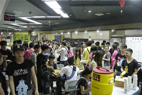 為讓大一新生快速上手大學課程，理學院舉辦數學營。