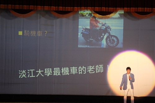 本校舉辦「102學年度新生開學典禮暨入學講習」。