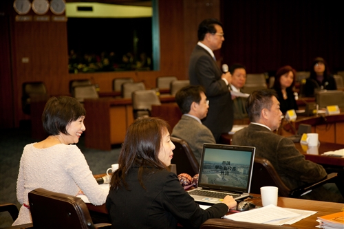 本校跨國遠距「亞洲研究所數位學習碩士在職專班」舉辦開學與歡迎茶會。