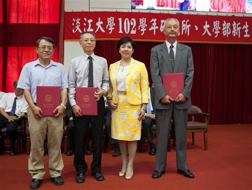 本校舉辦「102學年度新生開學典禮暨入學講習」。