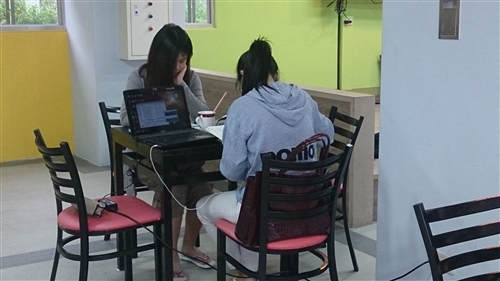 早睡早起來讀書