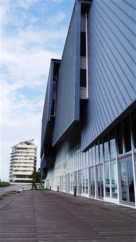 紹謨紀念活動中心