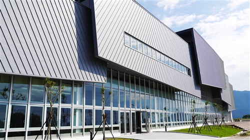 紹謨紀念活動中心