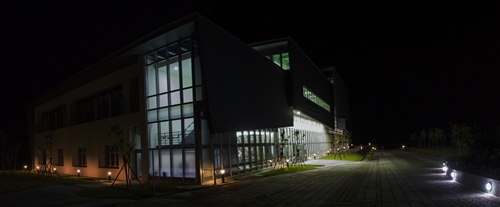 紹謨紀念活動中心夜景