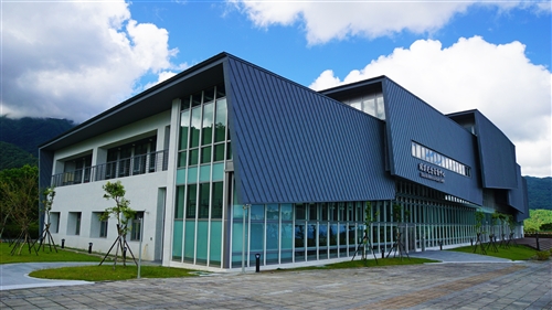 紹謨紀念活動中心