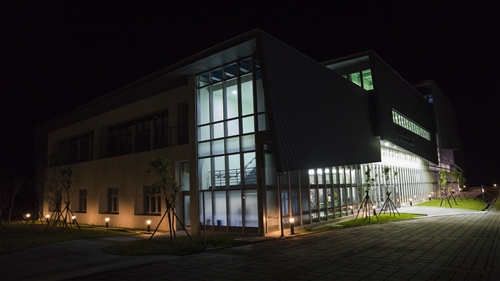 紹謨紀念活動中心夜景